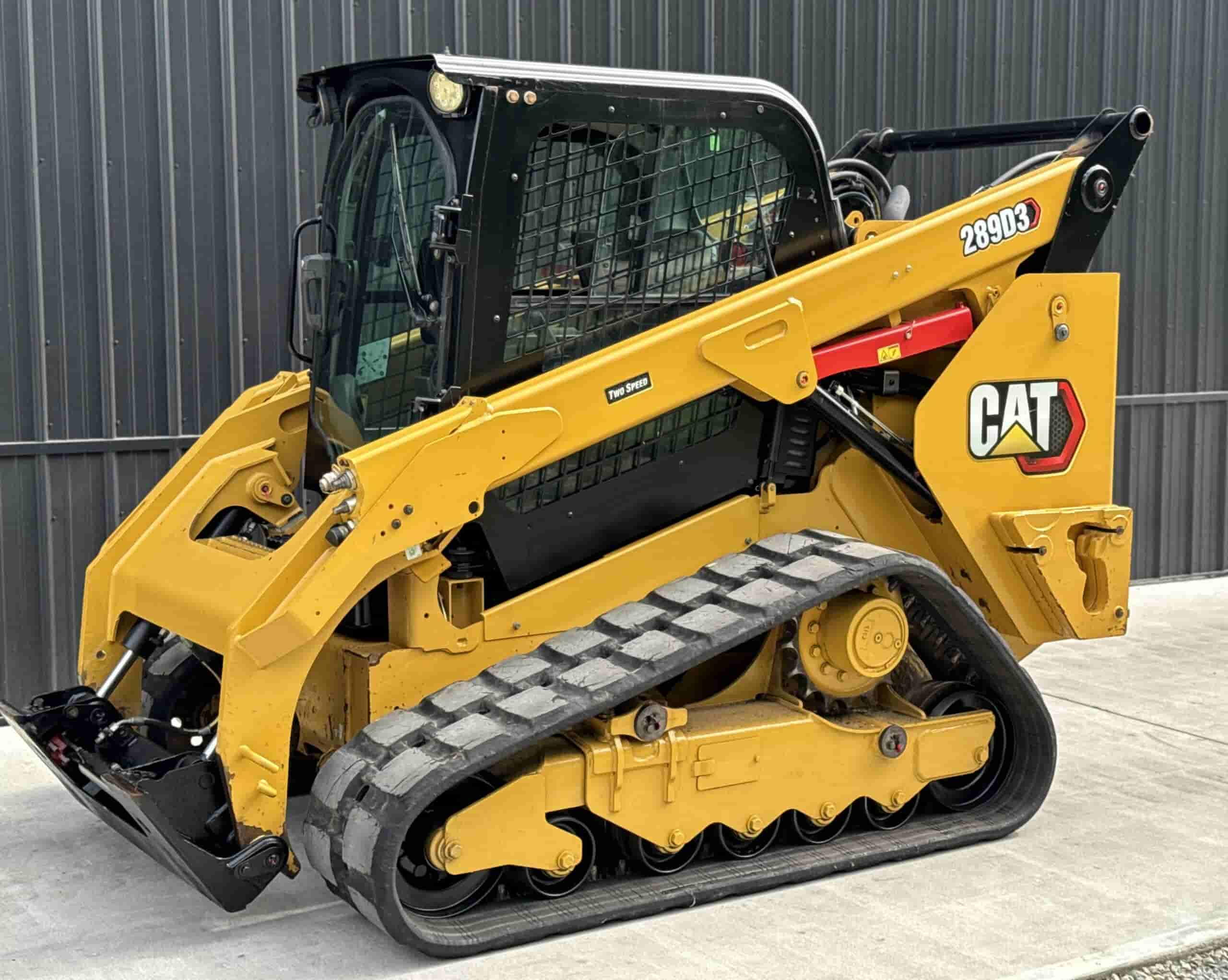 2020 CAT 289D3
